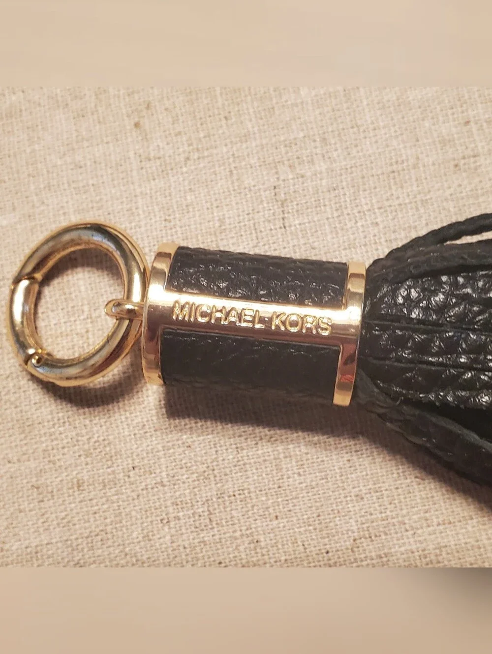New Michael Kors Black Leather Tassel Keychain / Key Fob Handbag Charm Gold Tone